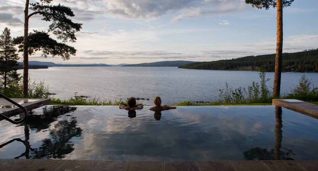 Par i evighetspoolen